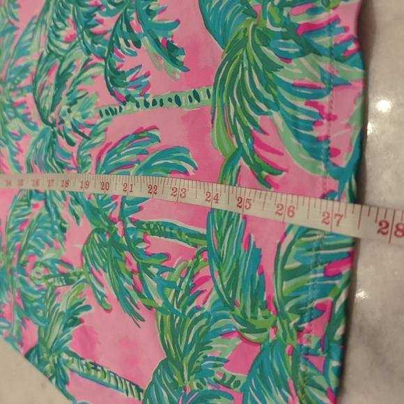 Lilly Pulitzer Palm Tree CowlneckMask Top Size L - Picture 8 of 14
